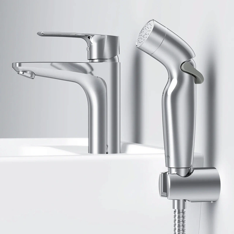 Смеситель для раковины (умывальника) AM.PM Gem F90A03000 с гигиеническим душем, хром