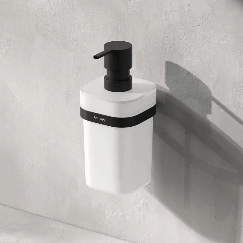 Дозатор для мыла настенный стеклянный AM.PM Func A8F36922 черный