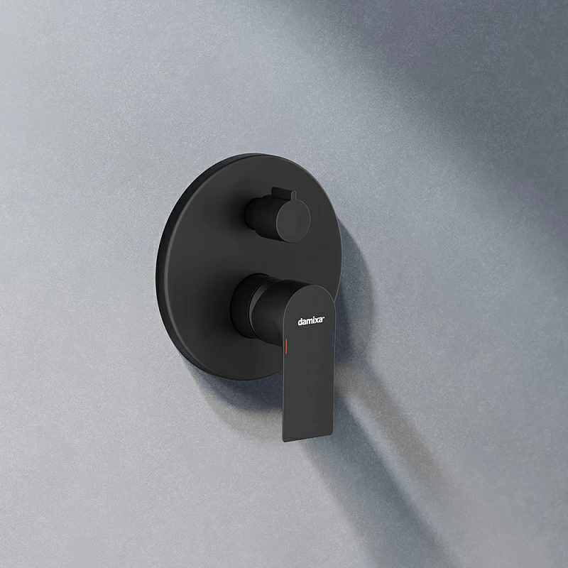 Встраиваемая душевая система Damixa Apollo 947510300 черная: тропический верхний душ, ручной душ, излив