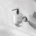 Стеклянный диспенсер для жидкого мыла с настенным держателем X-Joy A85A36900, Хром